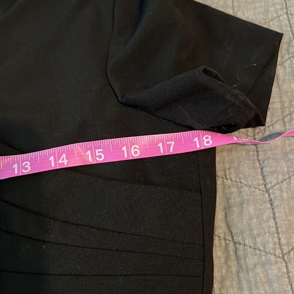 Black Fitted Dress - Women’s 6 - Picture 7 of 9